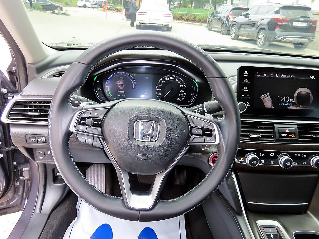 Honda Accord - Vista 8