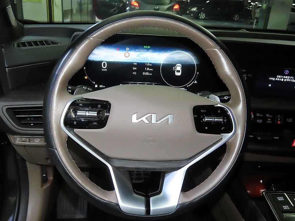 KIA K8 - Vista 8
