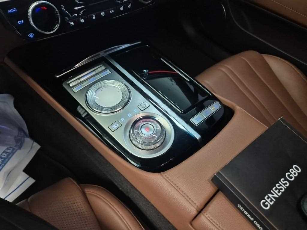 Genesis G80 - Vista 8