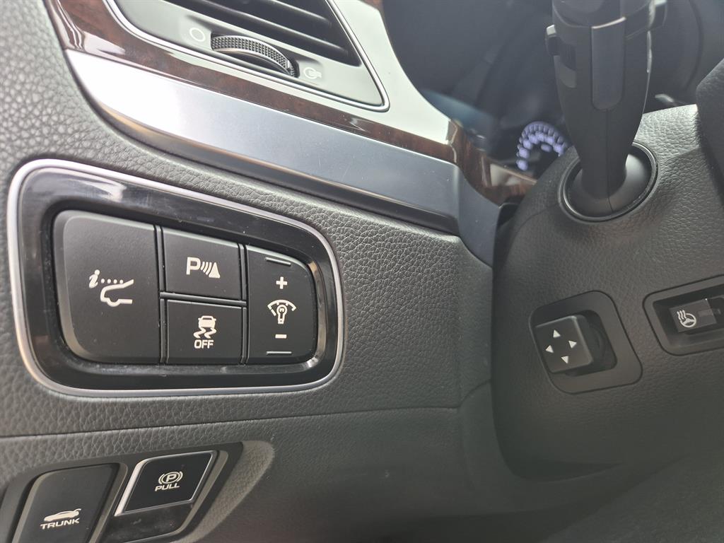 HYUNDAI Equus - Vista 11