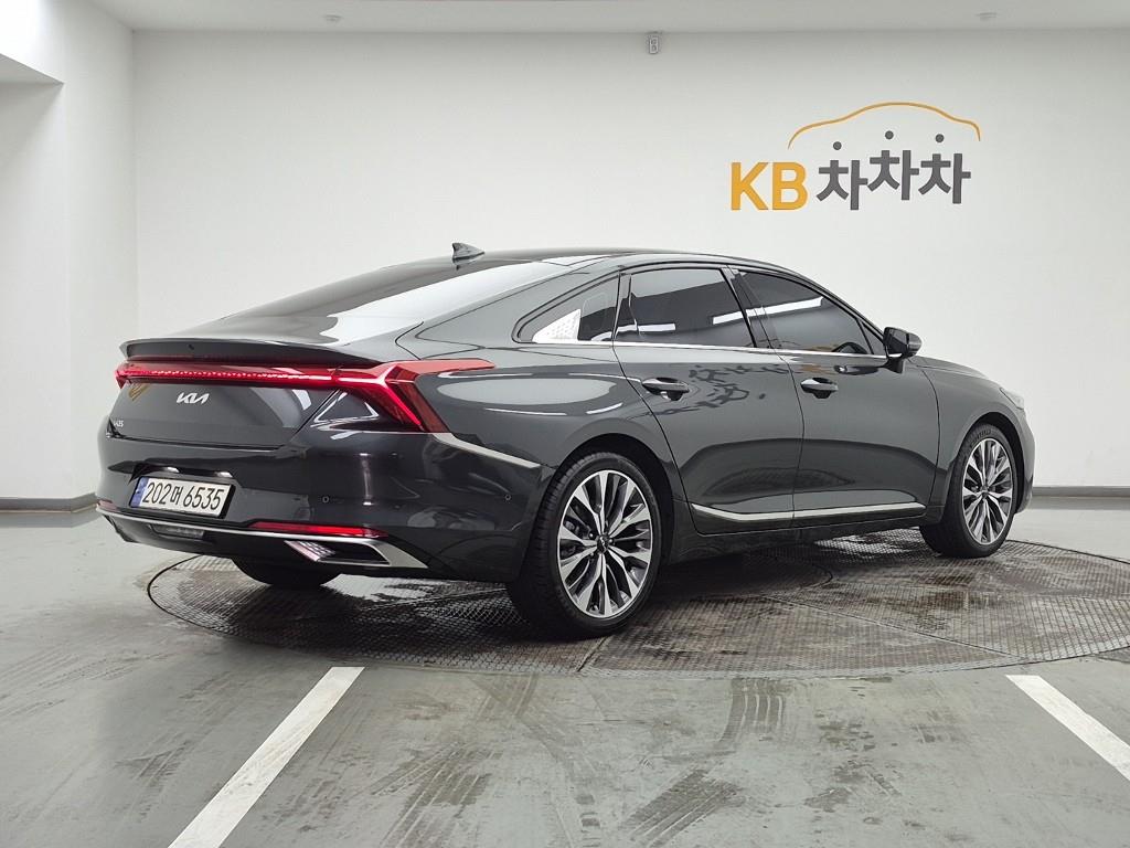 KIA K8 - Vista 4