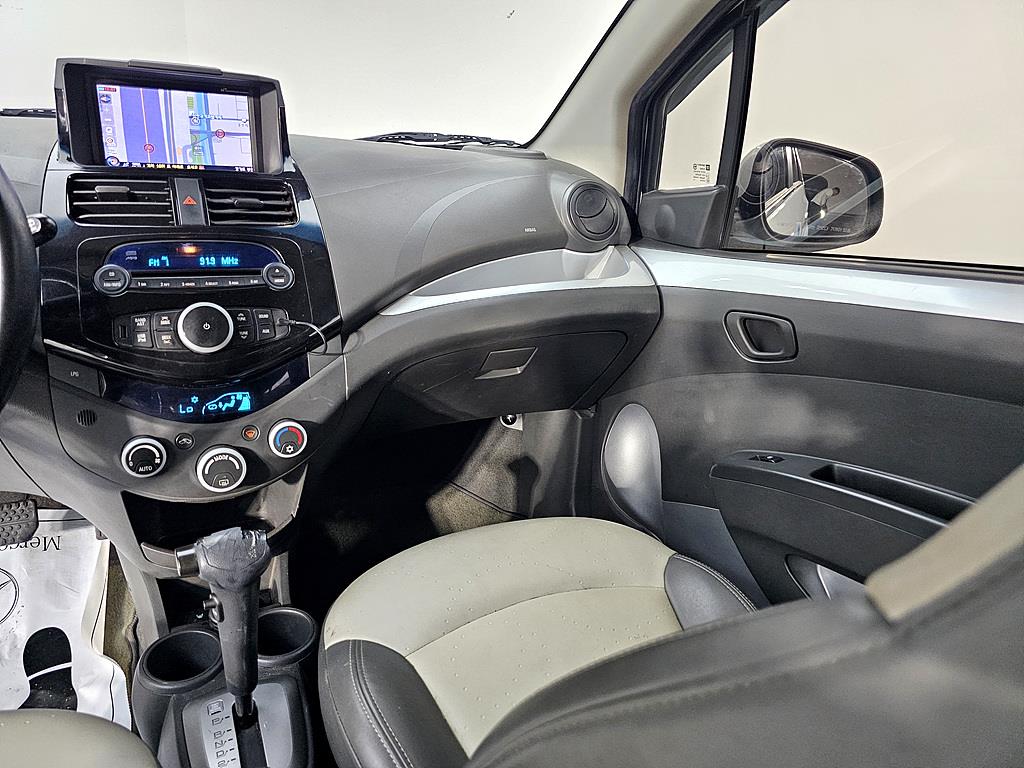 Chevrolet Spark - Vista 10