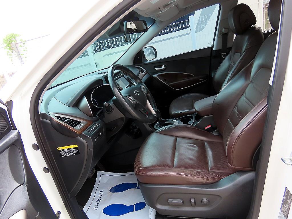 HYUNDAI Maxcruz - Vista 5