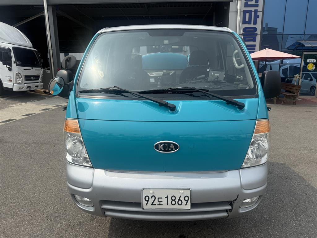 Small Truck Rori (an oil tank/Moving Gas/Home) - Vista 2