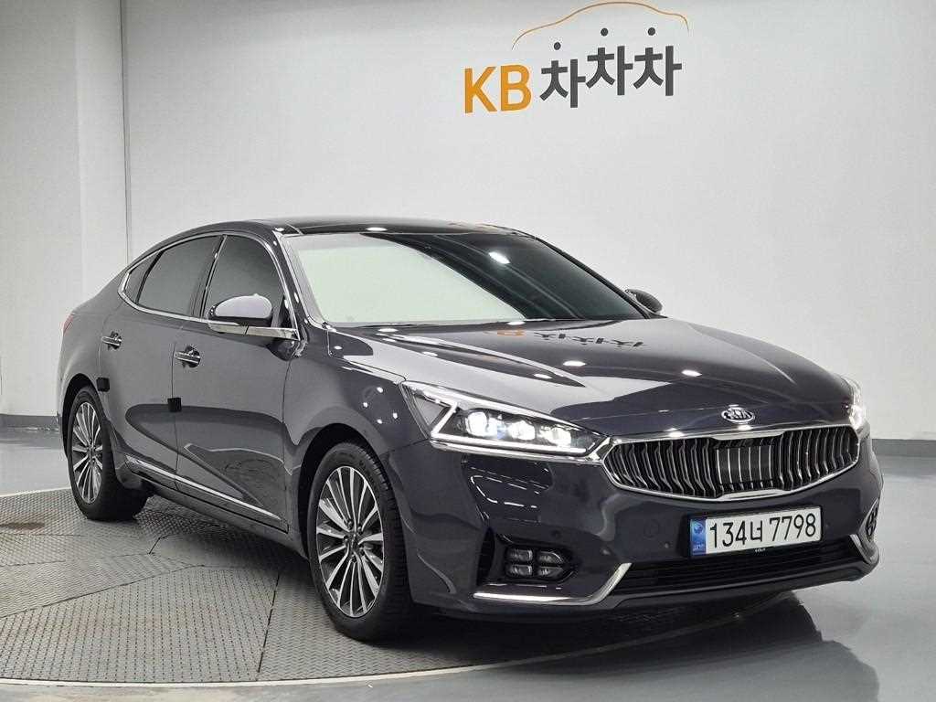 KIA K7 - Vista 4