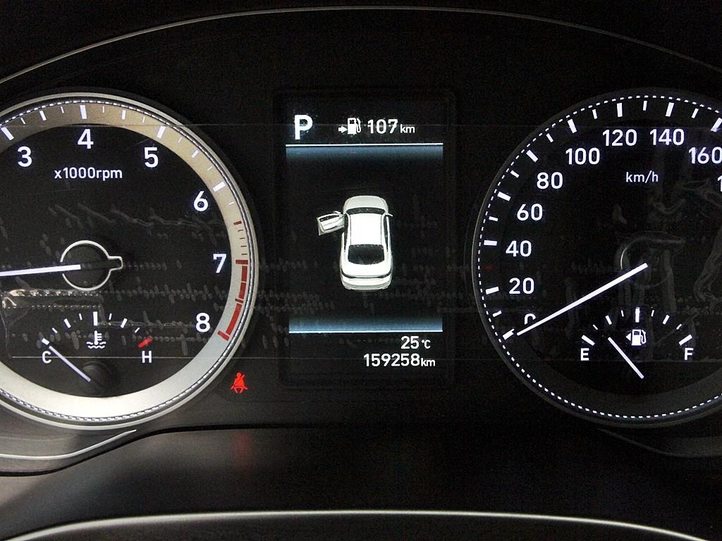 HYUNDAI Grandeur 2017 Negro - Importación desde Corea - HF Imports Iquique - Foto 9