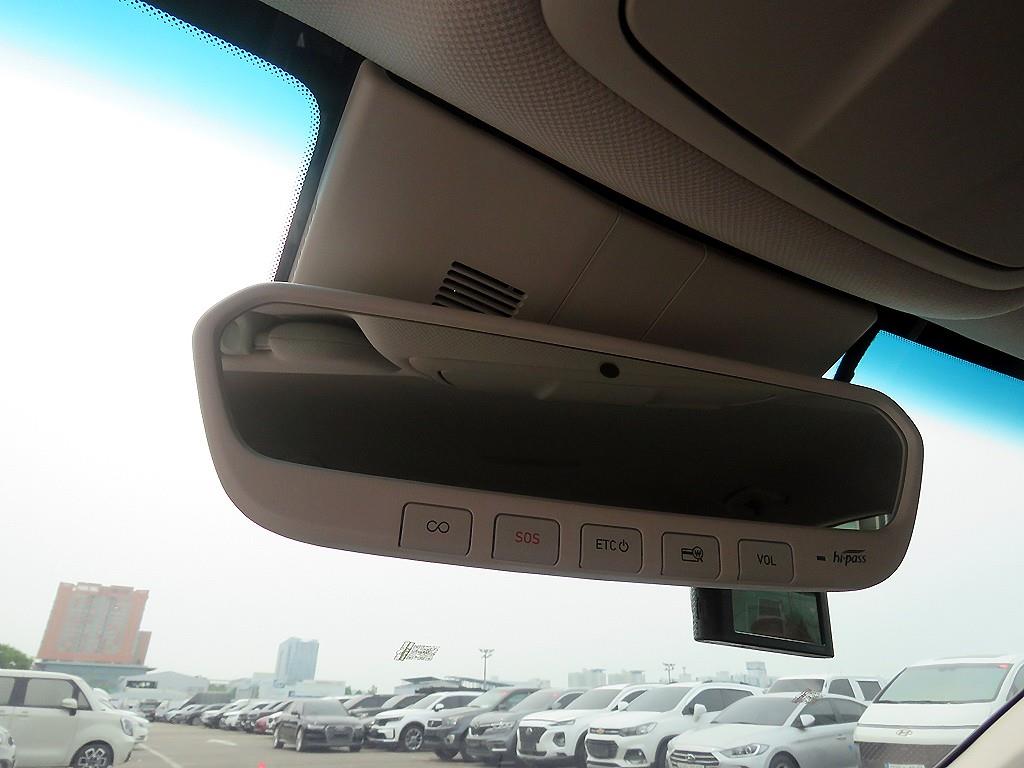 Genesis G70 2022 Negro - Importación desde Corea - HF Imports Iquique - Foto 15