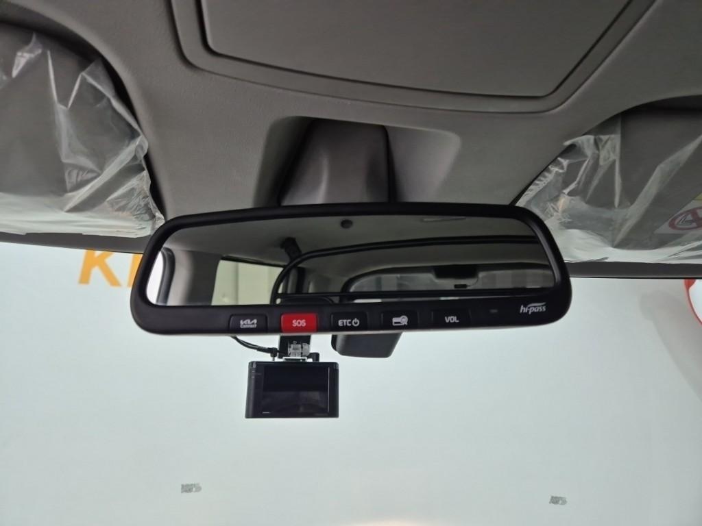 KIA Ray - Vista 8