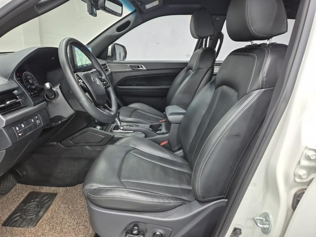 Ssangyong Rexton - Vista 11