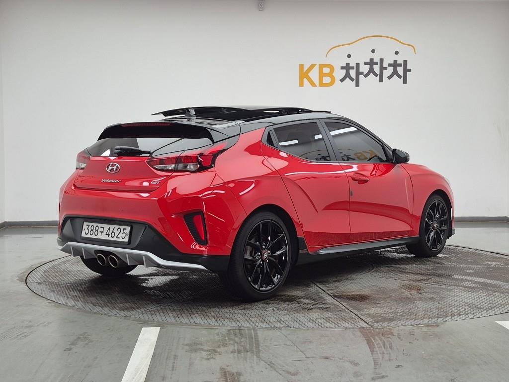 HYUNDAI Veloster - Vista 4
