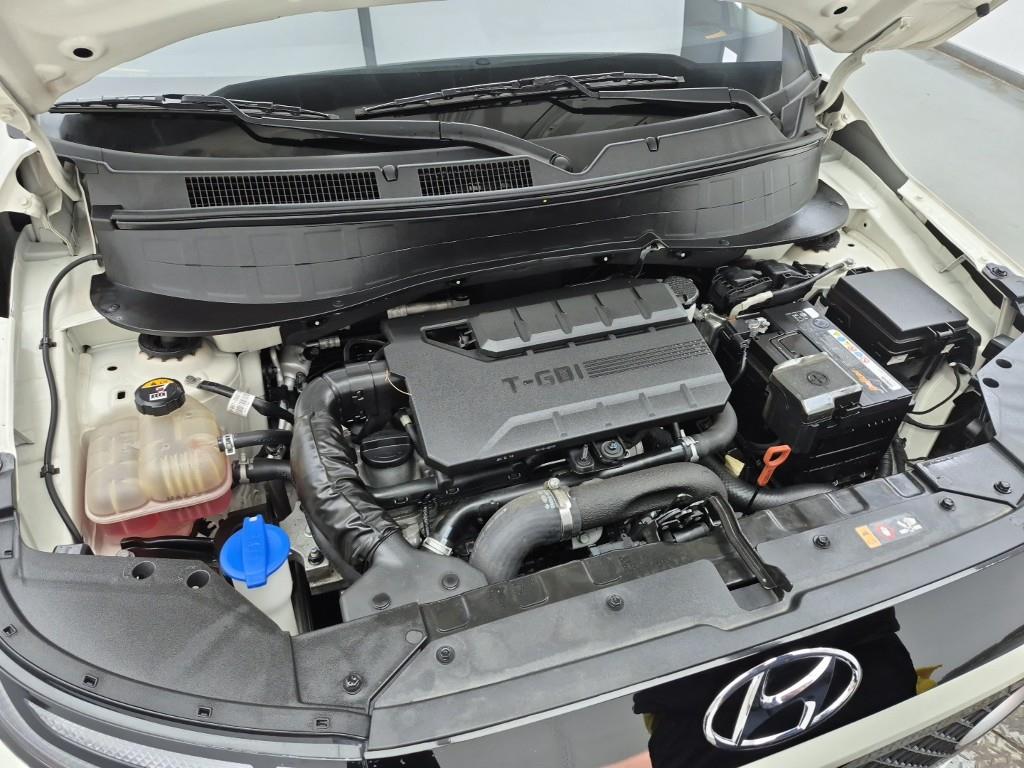 HYUNDAI Casper - Vista 6