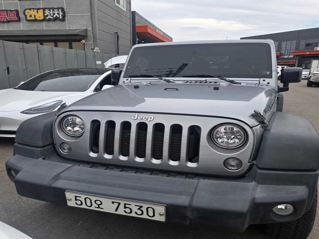 Jeep Wrangler 2014 Gris - Importación desde Corea - HF Imports Iquique - Foto 1