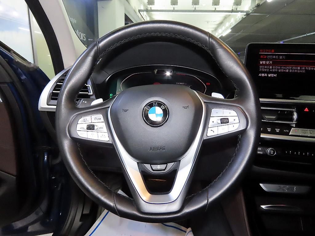BMW X4 - Vista 8