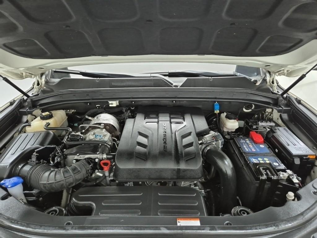 Ssangyong Rexton - Vista 5