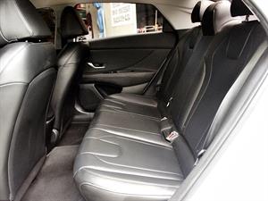 HYUNDAI Avante - Vista 11