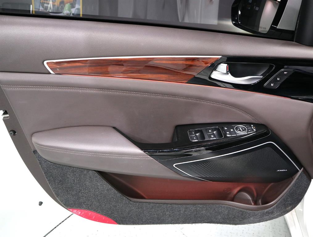 KIA K7 - Vista 8