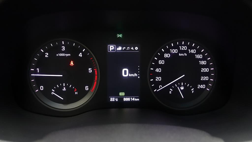 HYUNDAI Tucson 2016 Blanco - Importación desde Corea - HF Imports Iquique - Foto 10