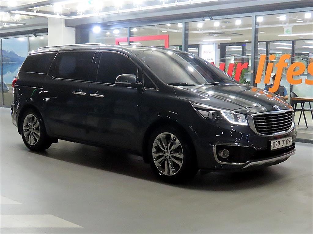 KIA Carnival 2017 Gris - Importación desde Corea - HF Imports Iquique - Foto 1