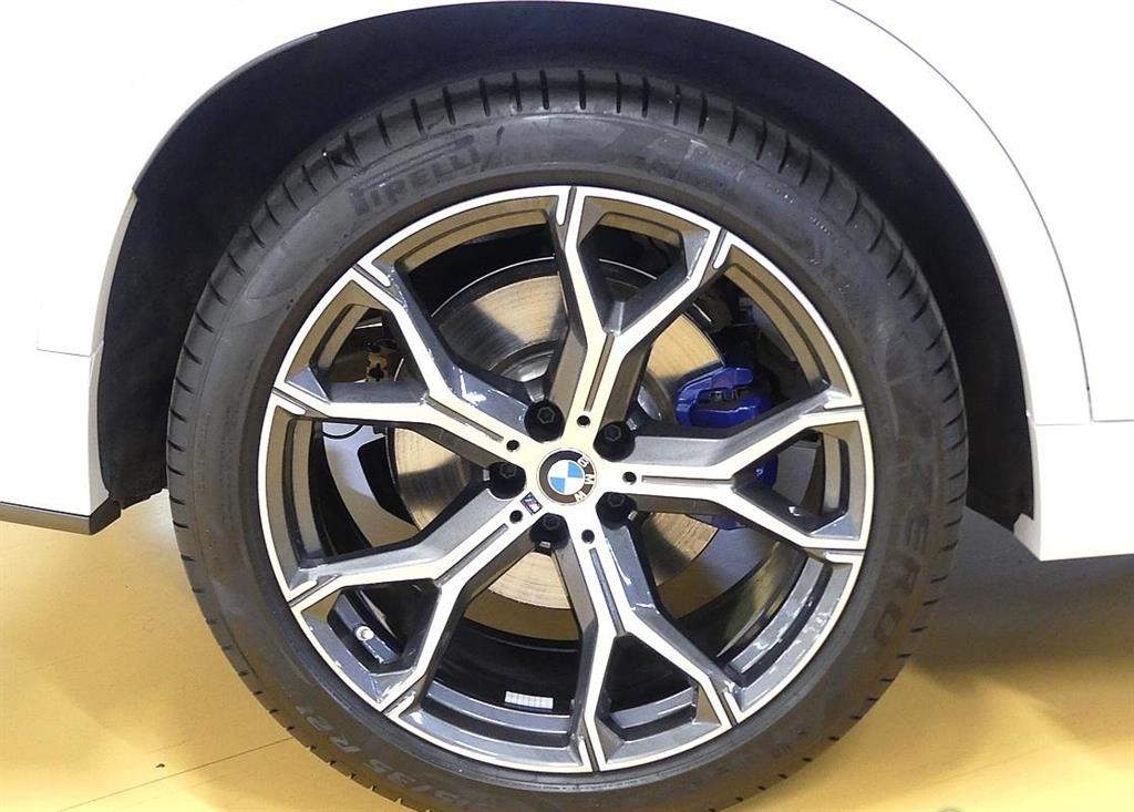 BMW X5 - Vista 9
