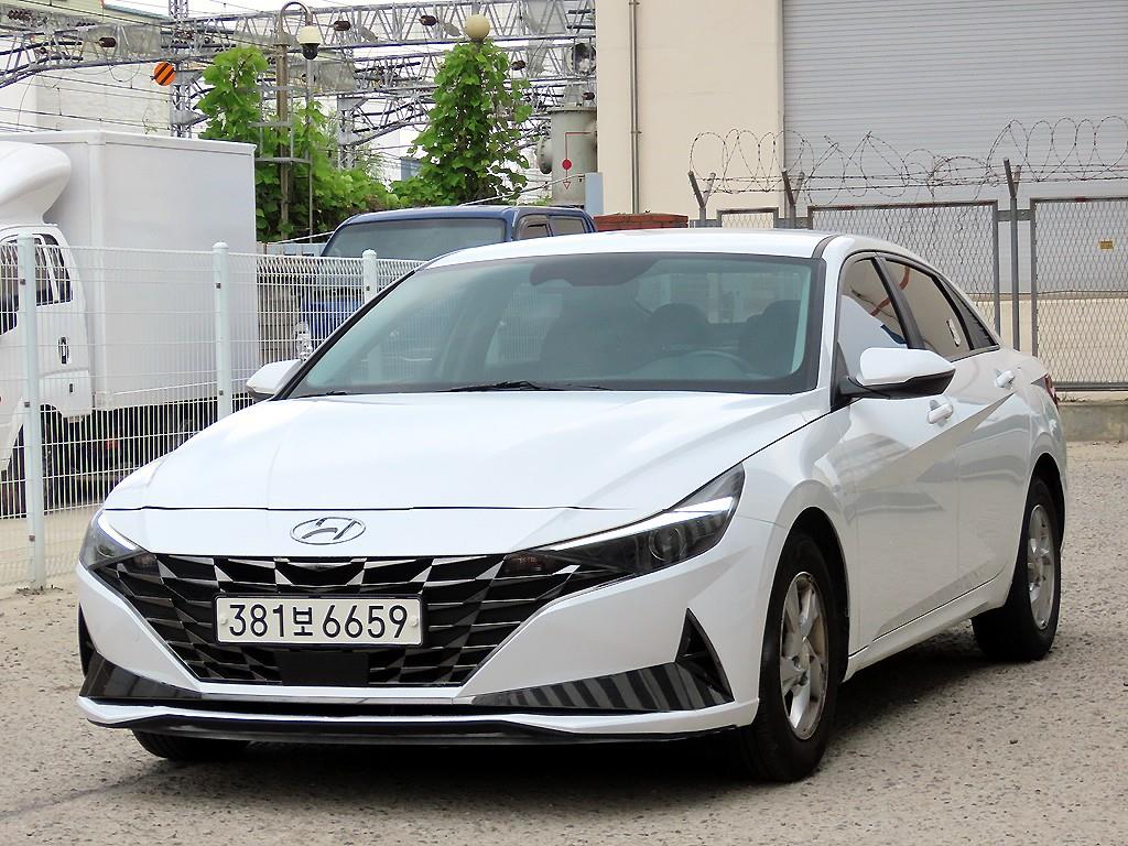 HYUNDAI Avante 2021 Blanco - Importación desde Corea - HF Imports Iquique - Foto 1