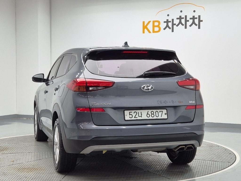 HYUNDAI Tucson - Vista 2
