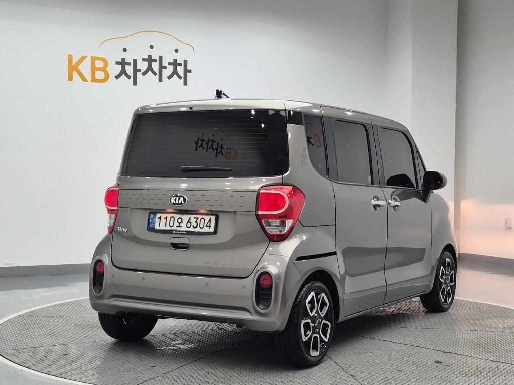 KIA Ray - Vista 4