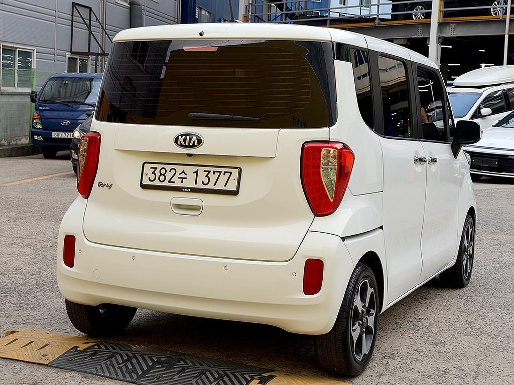 KIA Ray - Vista 7