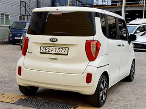 KIA Ray - Vista 8