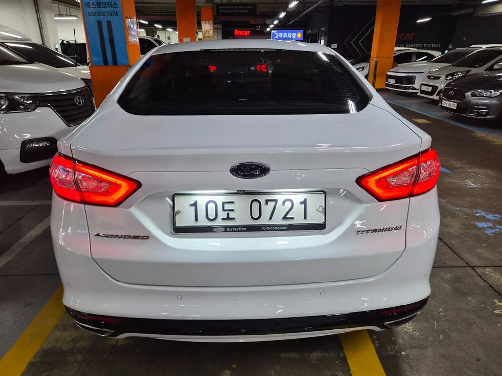 Ford Mondeo - Vista 3