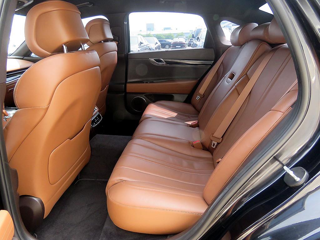 Genesis G80 - Vista 7