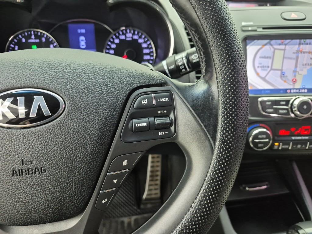 KIA K3 2013 Negro - Importación desde Corea - HF Imports Iquique - Foto 15