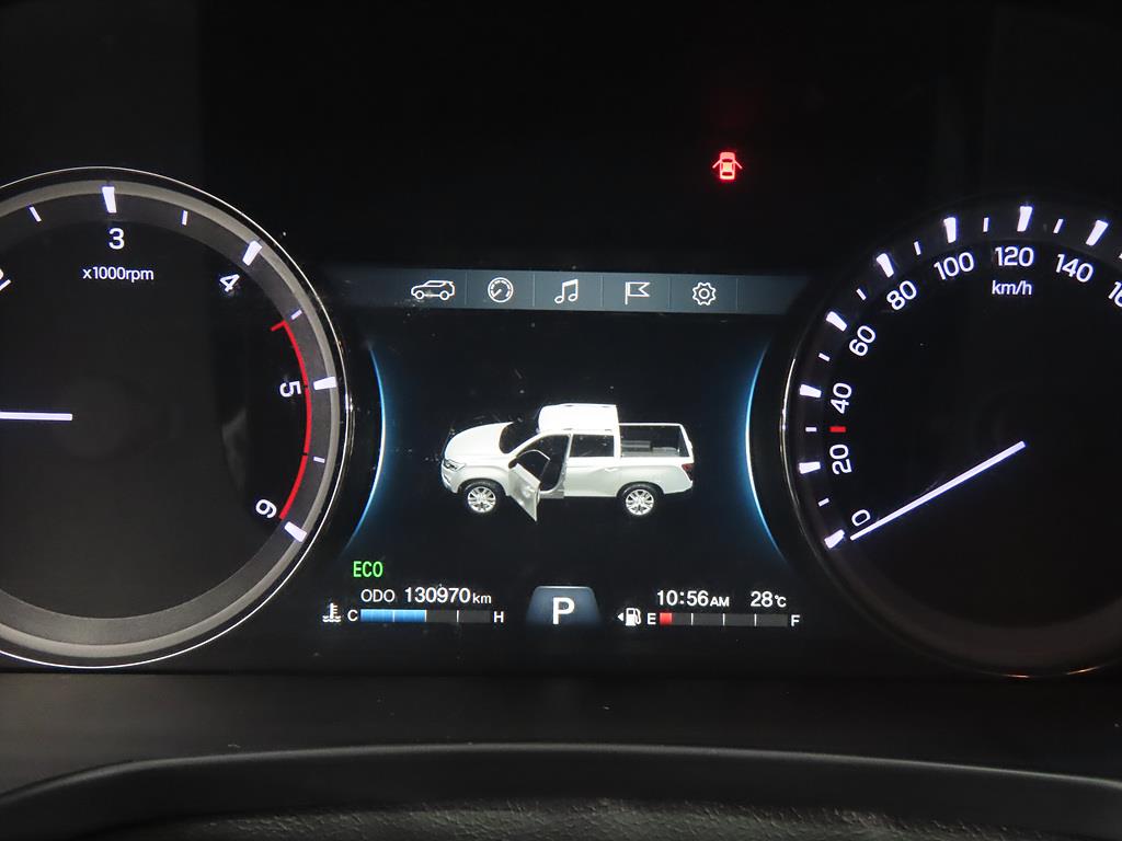 Ssangyong Rexton - Vista 8