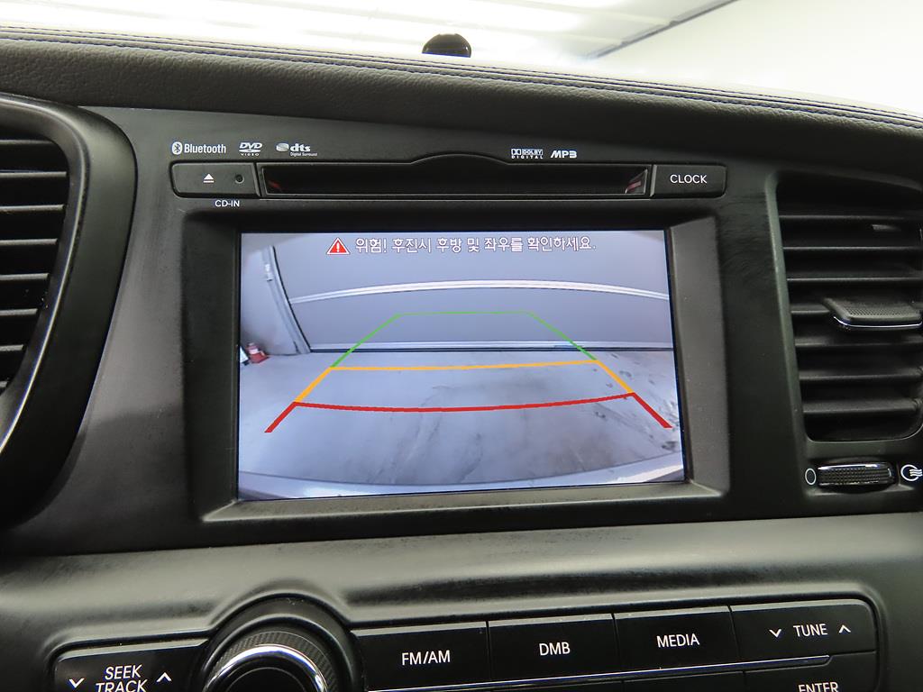 KIA K5 - Vista 8