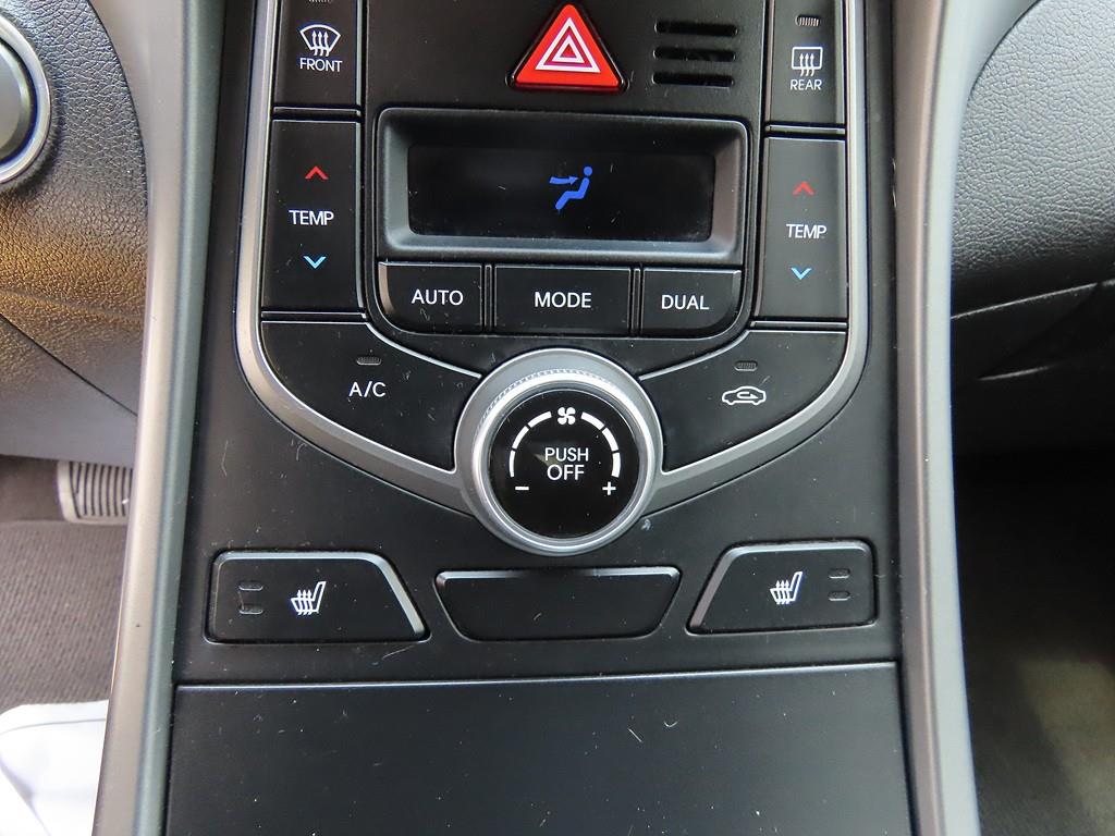 HYUNDAI Avante - Vista 8