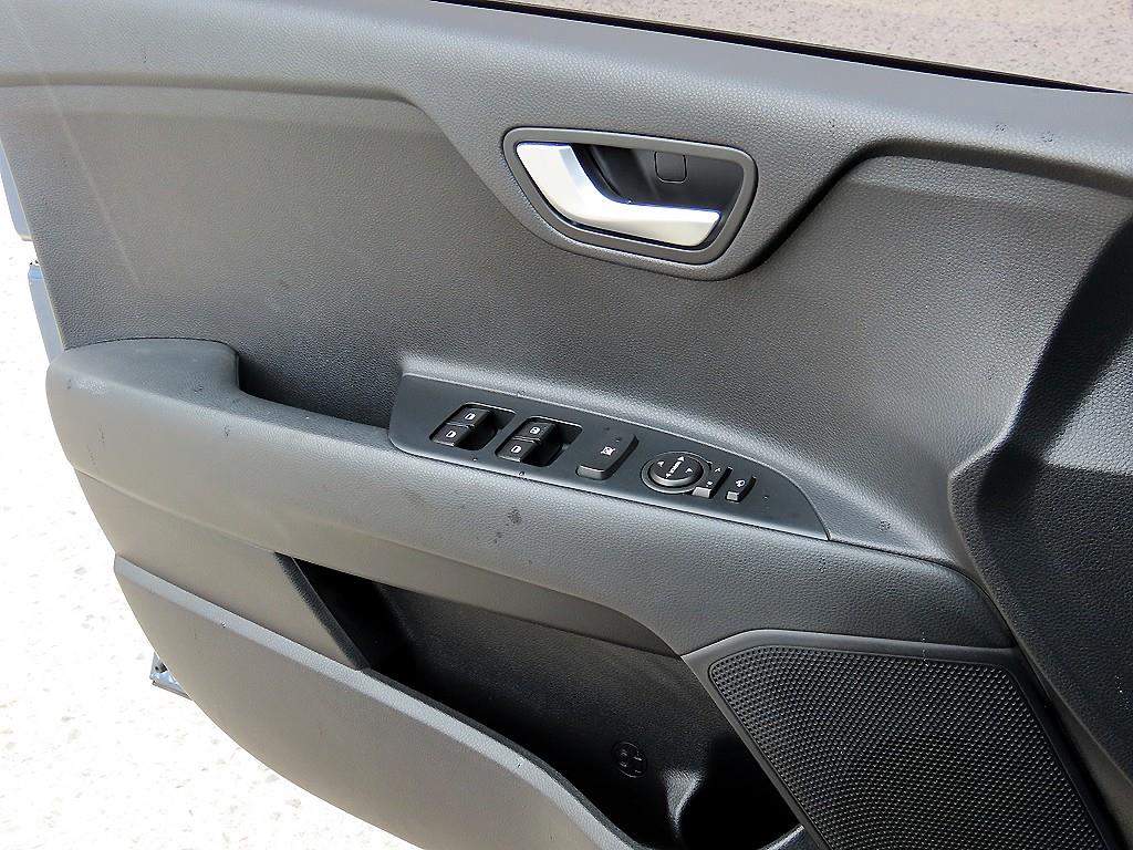 KIA Stonic - Vista 11
