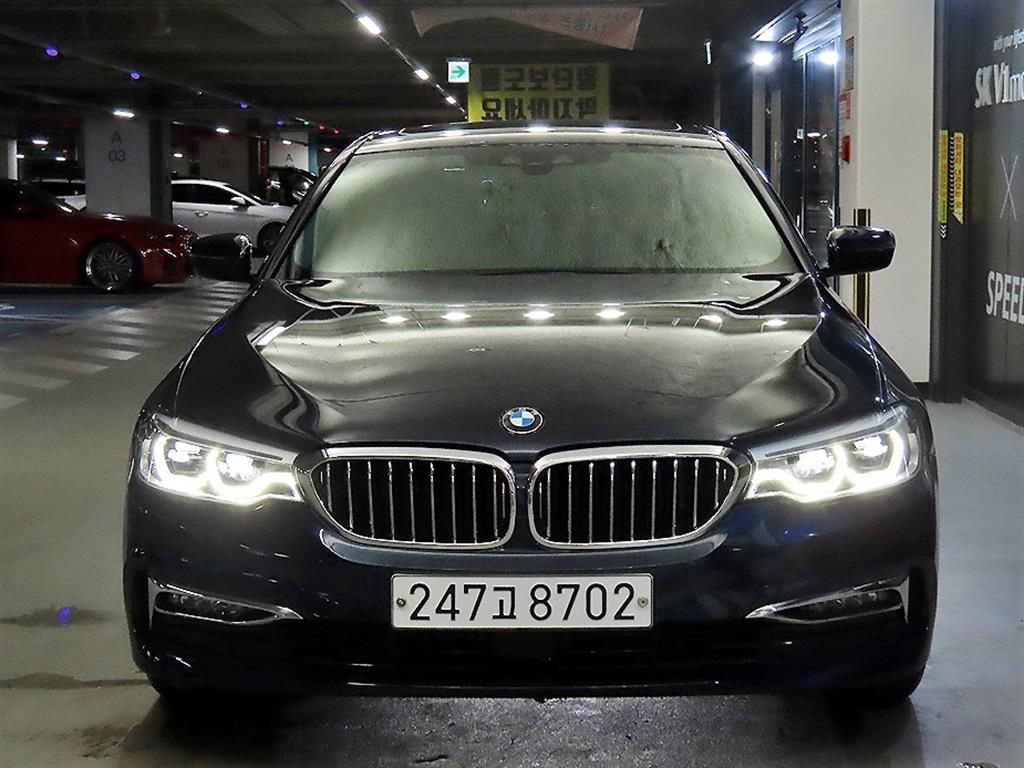 BMW 5 Series - Vista 2