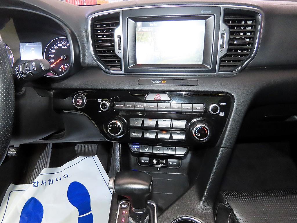 KIA Sportage - Vista 11