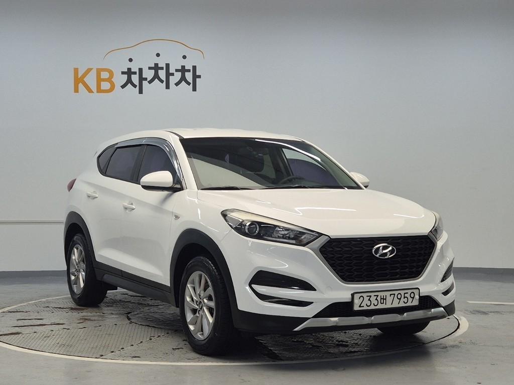 HYUNDAI Tucson - Vista 4