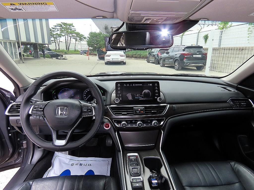 Honda Accord - Vista 7