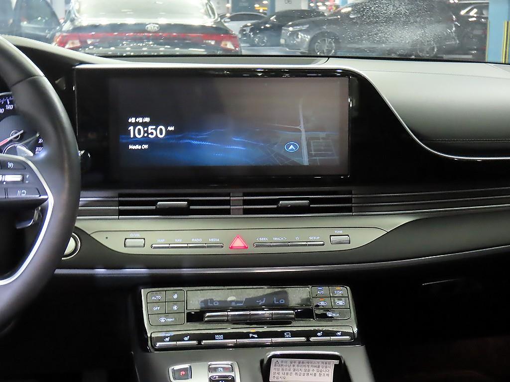HYUNDAI Grandeur - Vista 11