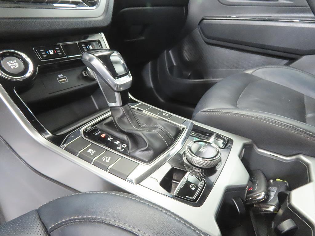 Ssangyong Korando - Vista 11