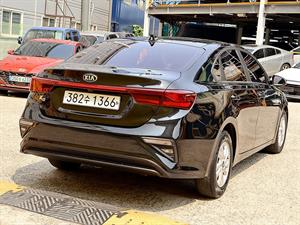 KIA K3 - Vista 8