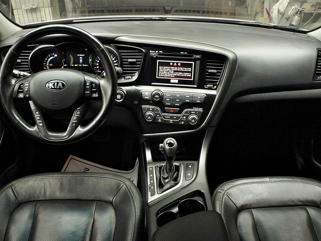 KIA K5 - Vista 9