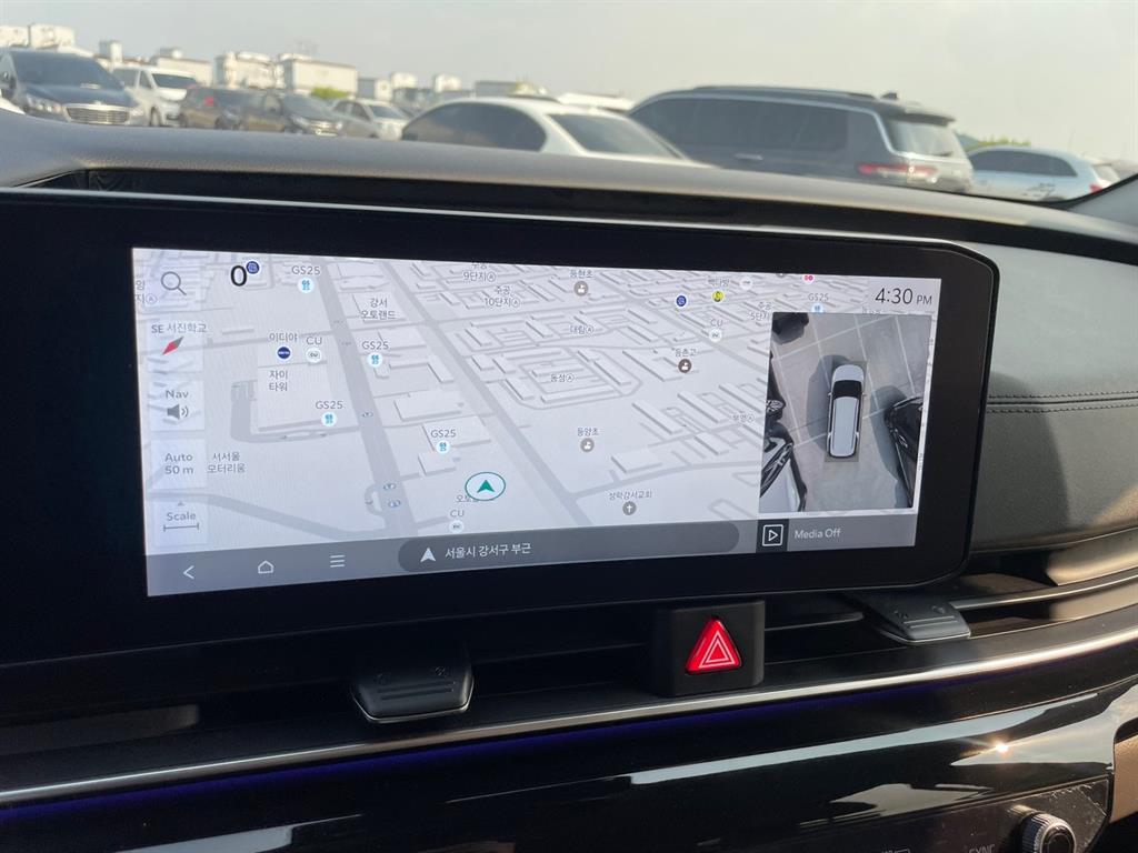 KIA Carnival - Vista 9