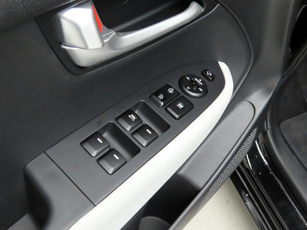 KIA Ray 2024 Negro - Importación desde Corea - HF Imports Iquique - Foto 13