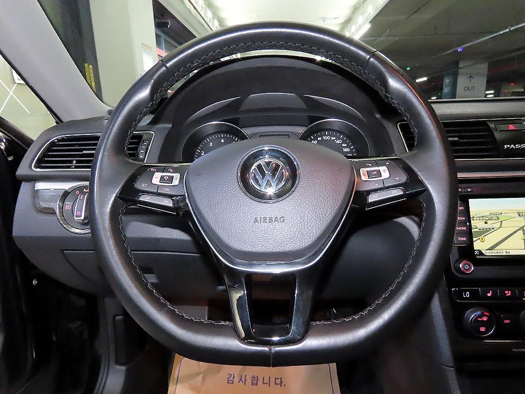 Volkswagen Passat - Vista 8
