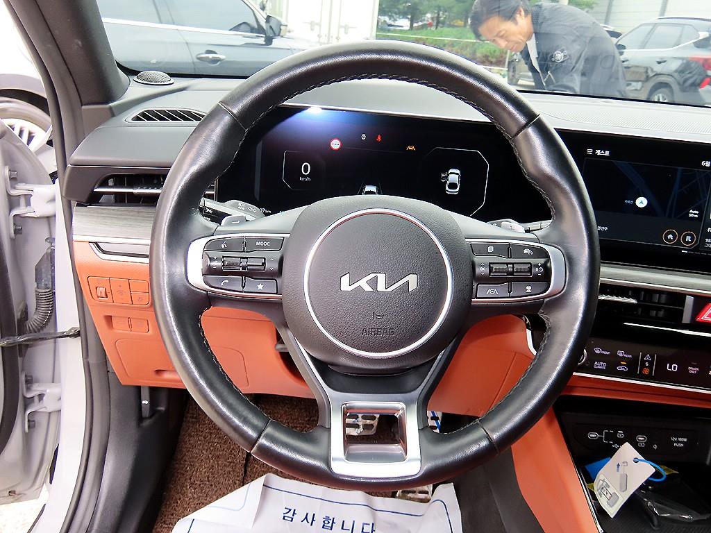 KIA K5 - Vista 8