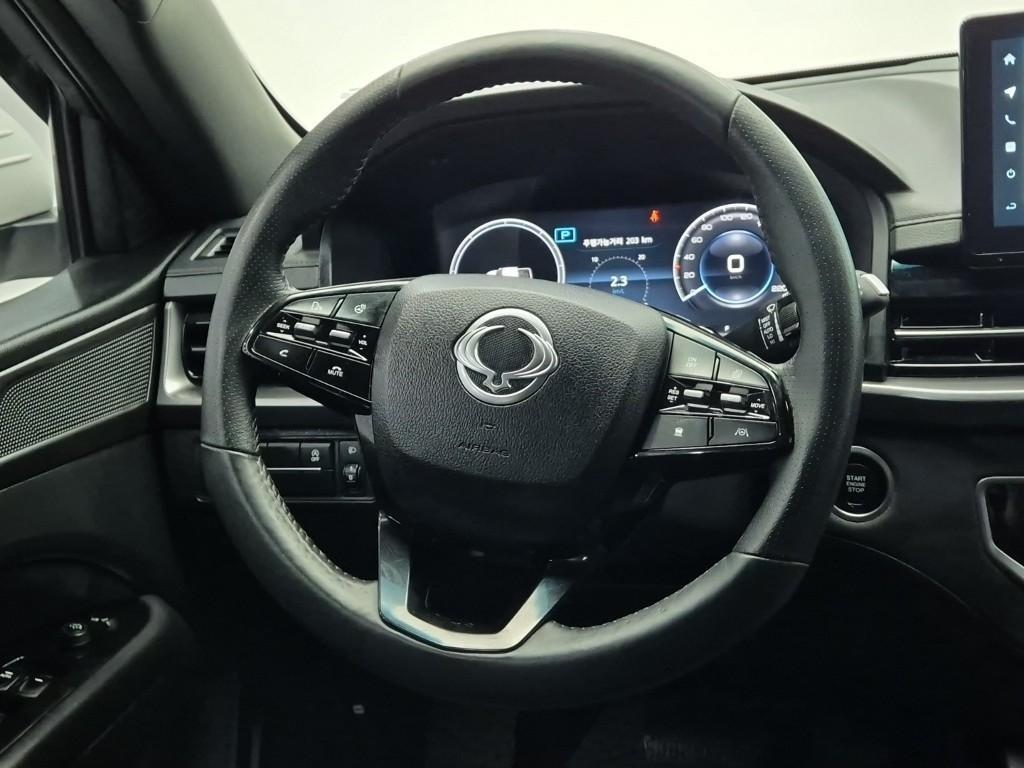 Ssangyong Rexton - Vista 9