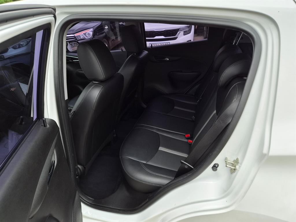 Chevrolet Spark 2019 Blanco - Importación desde Corea - HF Imports Iquique - Foto 18
