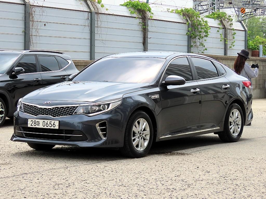 KIA K5 - Vista 2